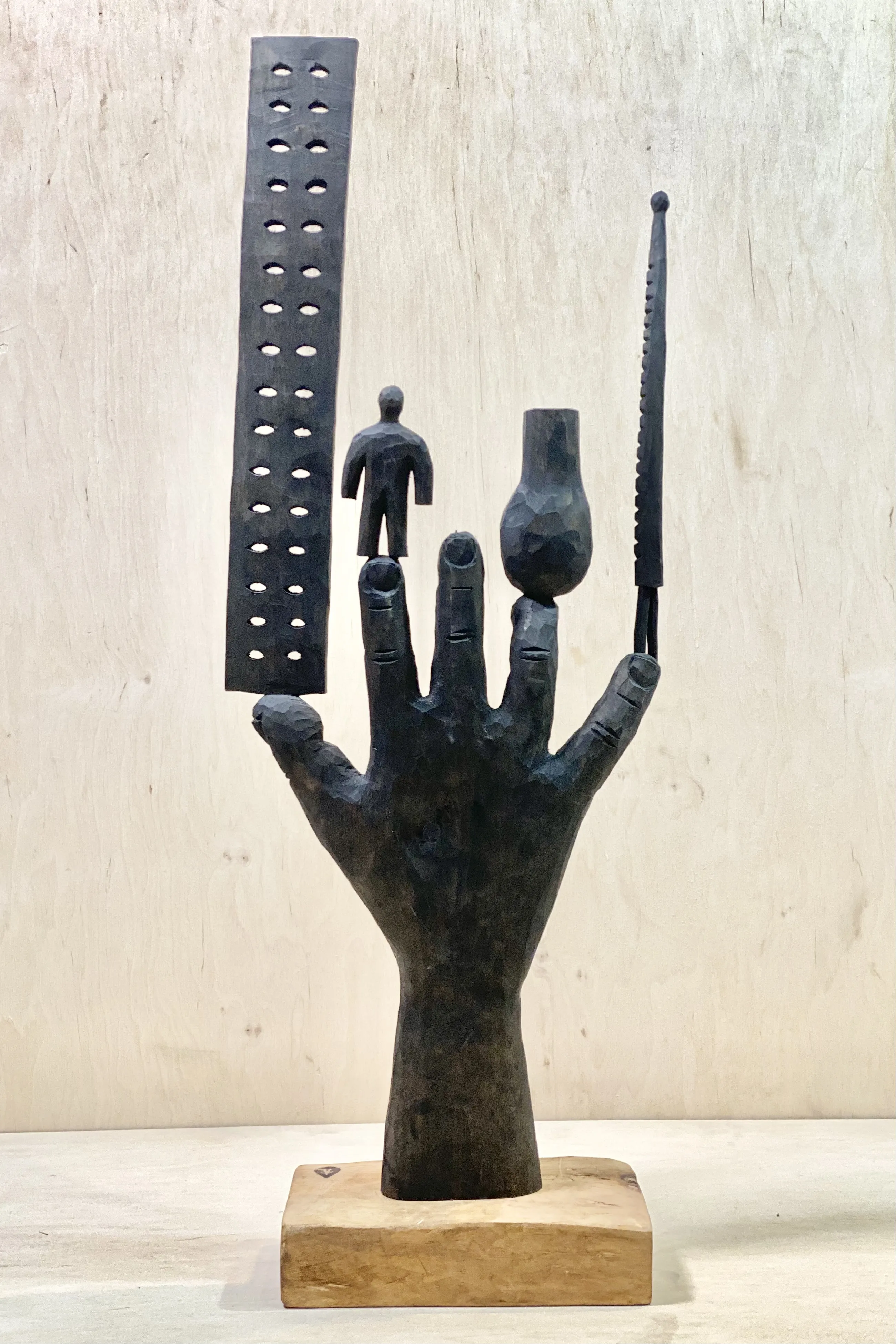 Зображення "Sign Language " від Костянтин Зоркін, розмір: 70/26/12 sm, матеріали: дерево, медіум: Скульптура, місто: Харків, серія: Sign Language, ціна: $5500 Фото 3 з 3.